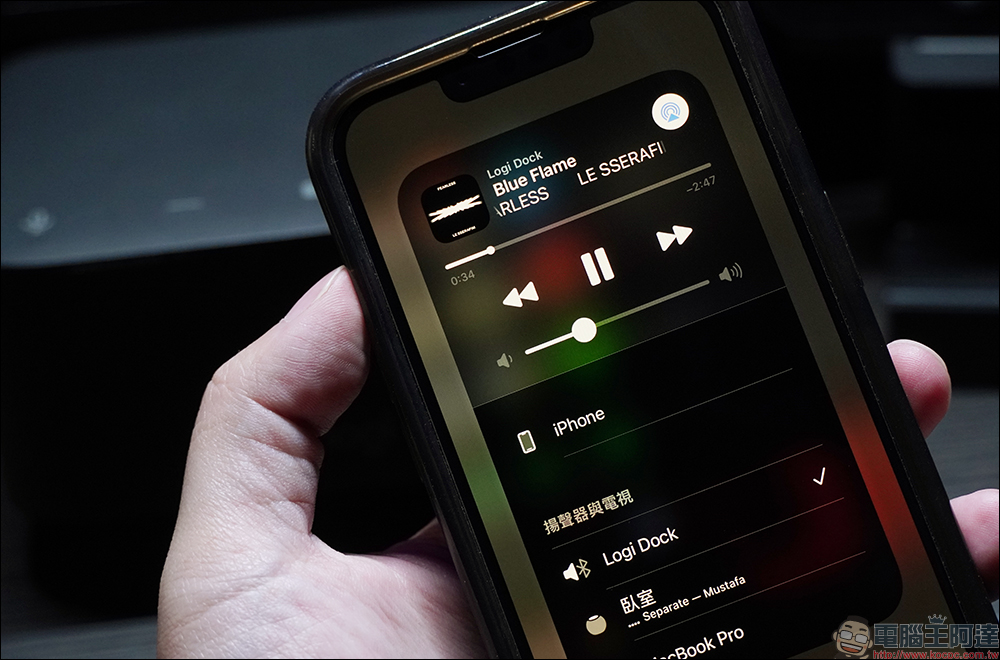 Logi Dock 羅技全功能擴充底座工作站開箱|居家辦公神器!整合集線器、100W PD 供電、內建降噪麥克風和擴音喇叭 - 電腦王阿達 Logi Dock 羅技全功能擴充底座工作站開箱|居家辦公神器!整合集線器、100W PD 供電、內建降噪麥克風和擴音喇叭 - 電腦王阿達