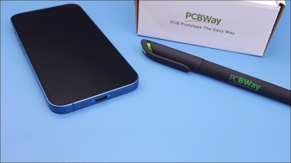 國外 YouTuber 成功改造 USB-C 版本 iPhone 13,支援快速充電、資料傳輸、系統更新和防潑水 - 電腦王阿達 國外 YouTuber 成功改造 USB-C 版本 iPhone 13,支援快速充電、資料傳輸、系統更新和防潑水 - 電腦王阿達