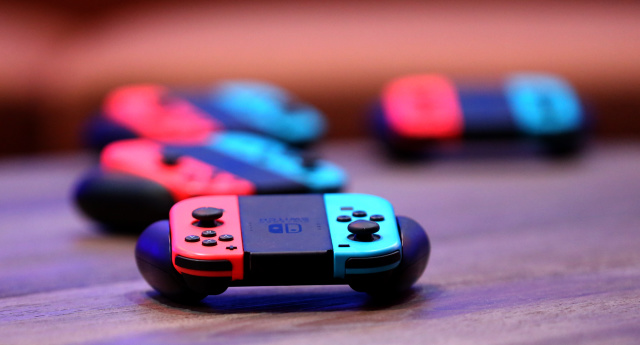 英國監察機構調查顯示每 5 位 Nintendo Switch 玩家中就有 2 位遇到了 Joy-Con 搖桿漂移問題 - 電腦王阿達