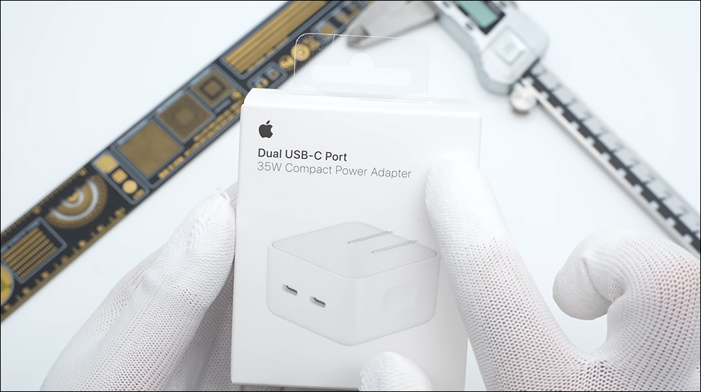 Apple 35W 雙 USB-C 充電器被拆解,揭示內部元件配置 - 電腦王阿達 Apple 35W 雙 USB-C 充電器被拆解,揭示內部元件配置 - 電腦王阿達
