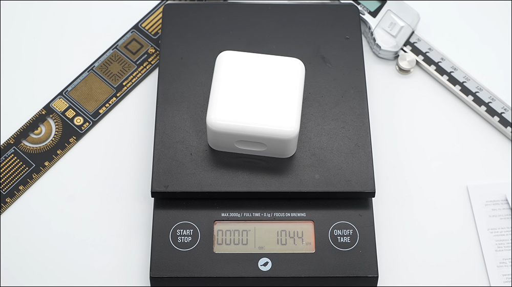 Apple 35W 雙 USB-C 充電器被拆解,揭示內部元件配置 - 電腦王阿達 Apple 35W 雙 USB-C 充電器被拆解,揭示內部元件配置 - 電腦王阿達