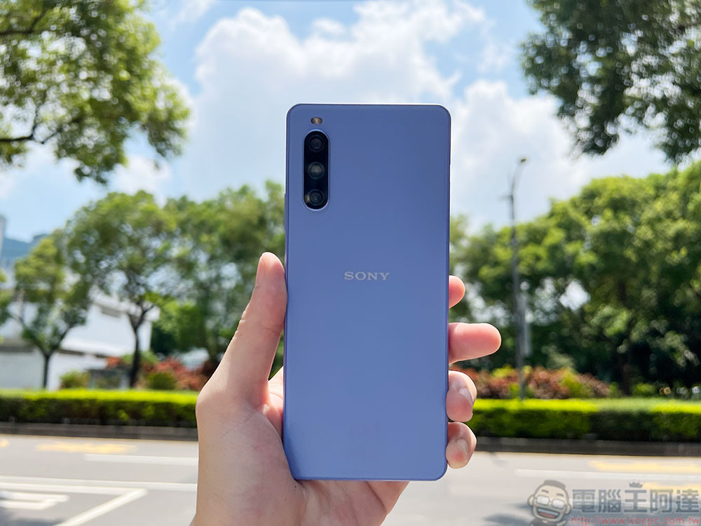 Sony Xperia 10 IV 開箱看重點:超乎想像的輕薄,超乎預期的續航力 - 電腦王阿達 Sony Xperia 10 IV 開箱看重點:超乎想像的輕薄,超乎預期的續航力 - 電腦王阿達