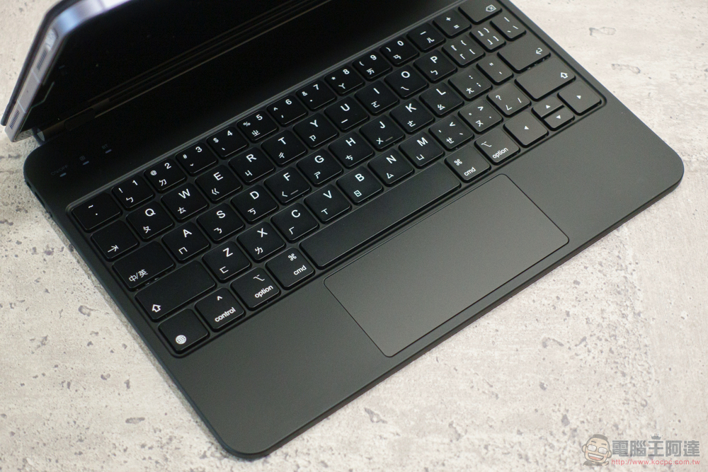 Kamera T90 Magic iPad 磁吸支架/T89 Magic 鍵盤觸控板開箱實測,讓你的 iPad 生產力突破天際 - 電腦王阿達 Kamera T90 Magic iPad 磁吸支架/T89 Magic 鍵盤觸控板開箱實測,讓你的 iPad 生產力突破天際 - 電腦王阿達