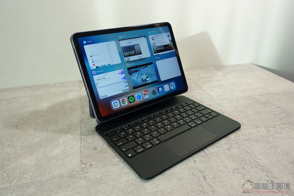 Kamera T90 Magic iPad 磁吸支架/T89 Magic 鍵盤觸控板開箱實測,讓你的 iPad 生產力突破天際 - 電腦王阿達 Kamera T90 Magic iPad 磁吸支架/T89 Magic 鍵盤觸控板開箱實測,讓你的 iPad 生產力突破天際 - 電腦王阿達