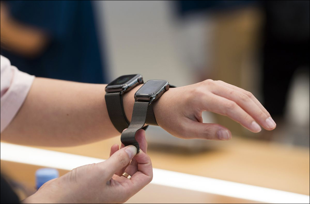 Apple 傳聞今年秋季將推出 Apple Watch Pro 極限運動版，作為全新 Series 8 系列的新成員 - 電腦王阿達