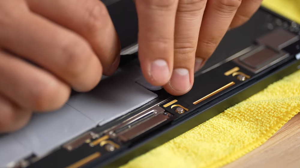 M2 MacBook Air 只要加上這個便宜的散熱貼片,就能獲得更好的持續性效能 - 電腦王阿達 M2 MacBook Air 只要加上這個便宜的散熱貼片,就能獲得更好的持續性效能 - 電腦王阿達