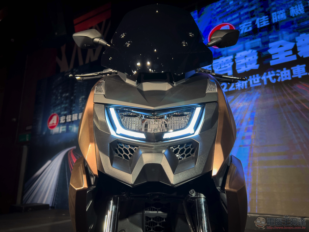 CROXERA 智慧儀表首登黃牌機車!很「愛玩」的宏佳騰 STR 與全新 CO-IN 登場 - 電腦王阿達 CROXERA 智慧儀表首登黃牌機車!很「愛玩」的宏佳騰 STR 與全新 CO-IN 登場 - 電腦王阿達