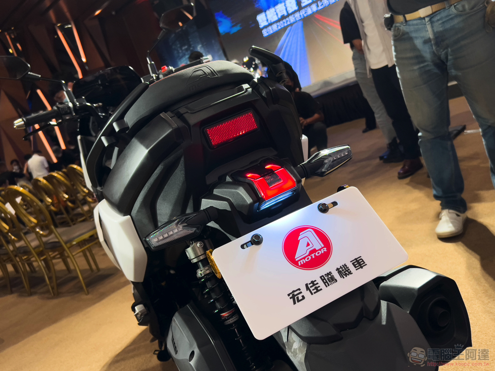 CROXERA 智慧儀表首登黃牌機車!很「愛玩」的宏佳騰 STR 與全新 CO-IN 登場 - 電腦王阿達 CROXERA 智慧儀表首登黃牌機車!很「愛玩」的宏佳騰 STR 與全新 CO-IN 登場 - 電腦王阿達