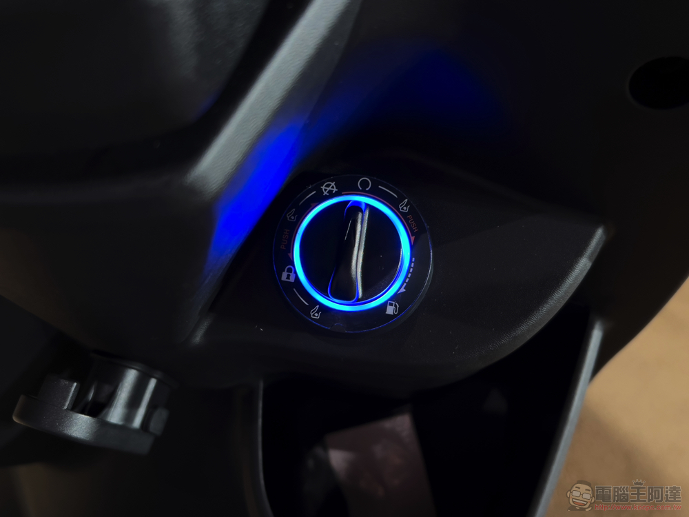 CROXERA 智慧儀表首登黃牌機車!很「愛玩」的宏佳騰 STR 與全新 CO-IN 登場 - 電腦王阿達 CROXERA 智慧儀表首登黃牌機車!很「愛玩」的宏佳騰 STR 與全新 CO-IN 登場 - 電腦王阿達