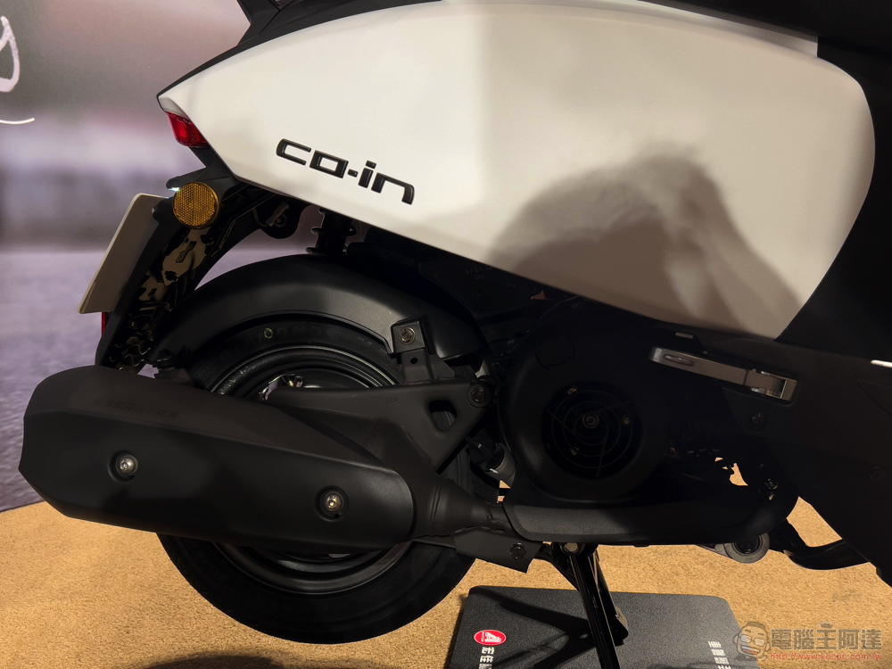 CROXERA 智慧儀表首登黃牌機車!很「愛玩」的宏佳騰 STR 與全新 CO-IN 登場 - 電腦王阿達 CROXERA 智慧儀表首登黃牌機車!很「愛玩」的宏佳騰 STR 與全新 CO-IN 登場 - 電腦王阿達