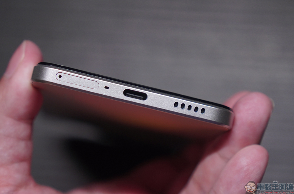 OPPO Reno8 系列開箱、評測|搭載 MariSilicon X 自研影像 NPU 晶片、一體成型流線設計 - 電腦王阿達 OPPO Reno8 系列開箱、評測|搭載 MariSilicon X 自研影像 NPU 晶片、一體成型流線設計 - 電腦王阿達