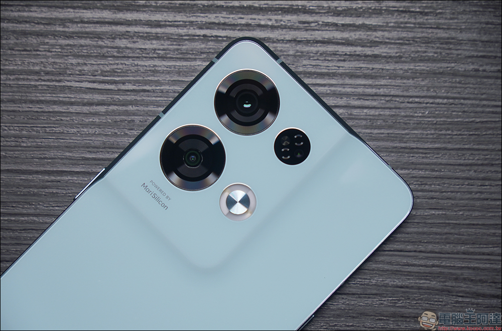 OPPO Reno8 系列開箱、評測|搭載 MariSilicon X 自研影像 NPU 晶片、一體成型流線設計 - 電腦王阿達 OPPO Reno8 系列開箱、評測|搭載 MariSilicon X 自研影像 NPU 晶片、一體成型流線設計 - 電腦王阿達