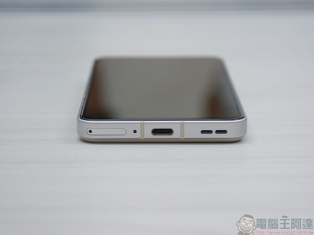 ASUS ZenFone 9 發表,剛剛好的單手操控,更優異的整體提升 - 電腦王阿達 ASUS ZenFone 9 發表,剛剛好的單手操控,更優異的整體提升 - 電腦王阿達
