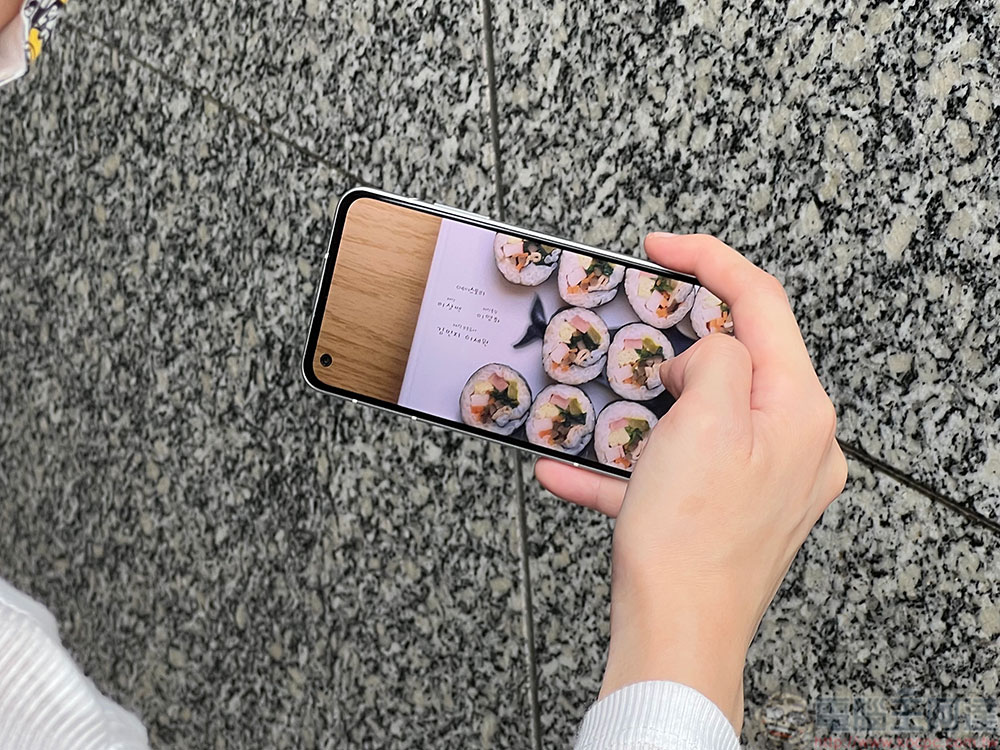ASUS Zenfone 9 開箱、實測、實拍:輕巧單手剛剛好,操作、續航更美好 - 電腦王阿達 ASUS Zenfone 9 開箱、實測、實拍:輕巧單手剛剛好,操作、續航更美好 - 電腦王阿達