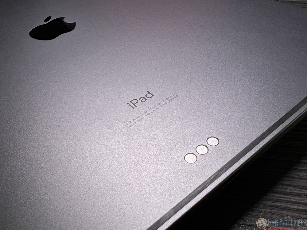 傳聞全新 iPad Pro 2022 將採用 4 針聰穎接點,並搭載 Apple M2 晶片 - 電腦王阿達 傳聞全新 iPad Pro 2022 將採用 4 針聰穎接點,並搭載 Apple M2 晶片 - 電腦王阿達