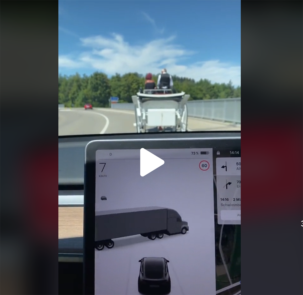 嚇爆!Tesla 自動駕駛系統誤判馬車為逆向與打橫的大卡車(影片) - 電腦王阿達 嚇爆!Tesla 自動駕駛系統誤判馬車為逆向與打橫的大卡車(影片) - 電腦王阿達