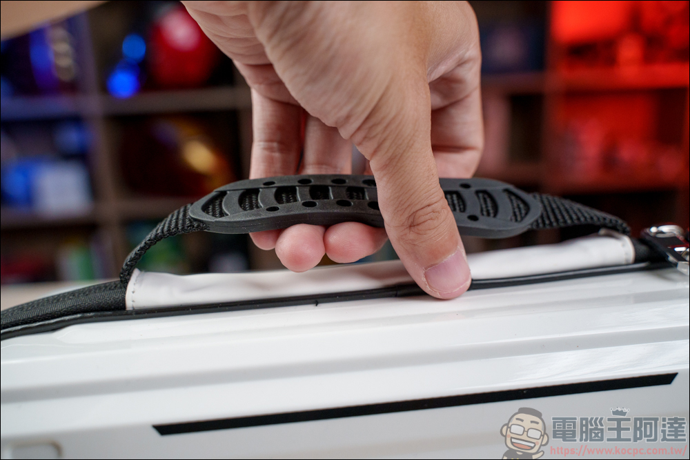 G-Case 無限電源機甲,充電、保護、收納、無線搖桿,最給力的 Switch 全配件 - 電腦王阿達 G-Case 無限電源機甲,充電、保護、收納、無線搖桿,最給力的 Switch 全配件 - 電腦王阿達