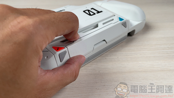G-Case 無限電源機甲,充電、保護、收納、無線搖桿,最給力的 Switch 全配件 - 電腦王阿達 G-Case 無限電源機甲,充電、保護、收納、無線搖桿,最給力的 Switch 全配件 - 電腦王阿達