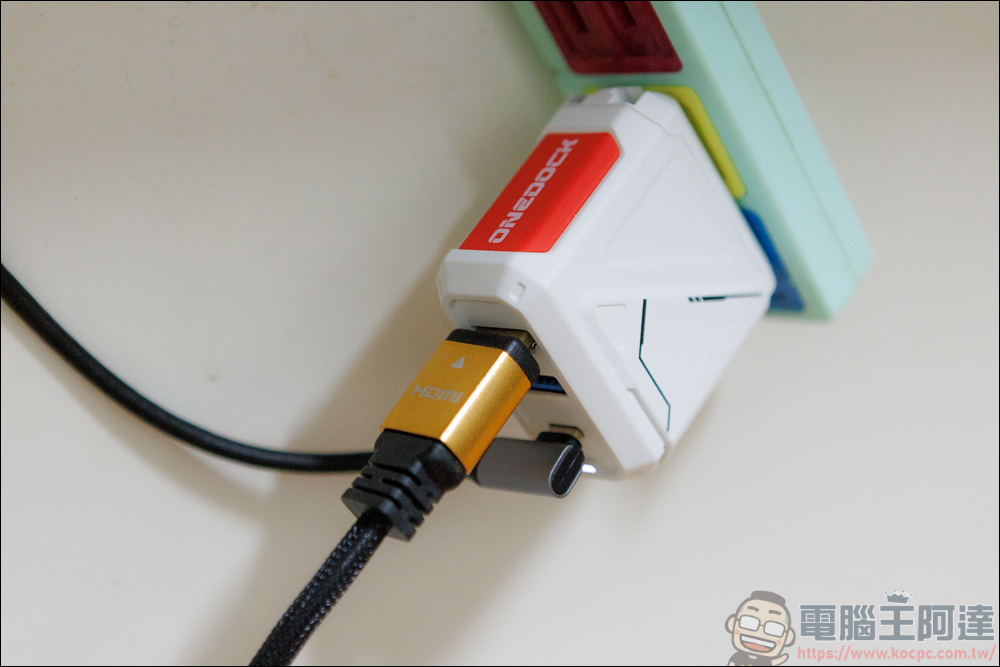 G-Case 無限電源機甲,充電、保護、收納、無線搖桿,最給力的 Switch 全配件 - 電腦王阿達 G-Case 無限電源機甲,充電、保護、收納、無線搖桿,最給力的 Switch 全配件 - 電腦王阿達