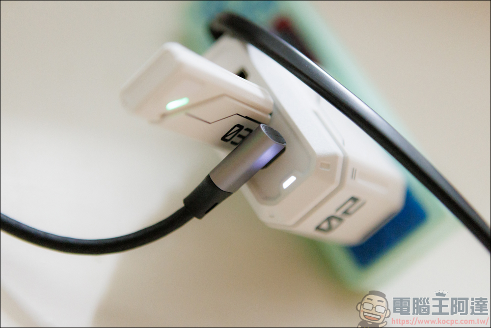 G-Case 無限電源機甲,充電、保護、收納、無線搖桿,最給力的 Switch 全配件 - 電腦王阿達 G-Case 無限電源機甲,充電、保護、收納、無線搖桿,最給力的 Switch 全配件 - 電腦王阿達