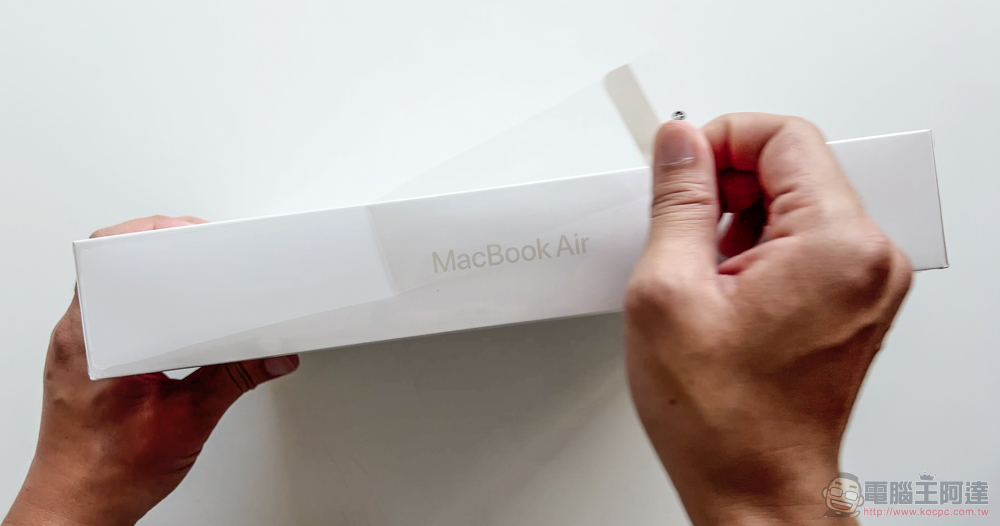 M2 MacBook Air 開箱體驗 :美型新設計與更強 Apple 晶片效能值得 M1 使用者升級嗎? - 電腦王阿達 M2 MacBook Air 開箱體驗 :美型新設計與更強 Apple 晶片效能值得 M1 使用者升級嗎? - 電腦王阿達
