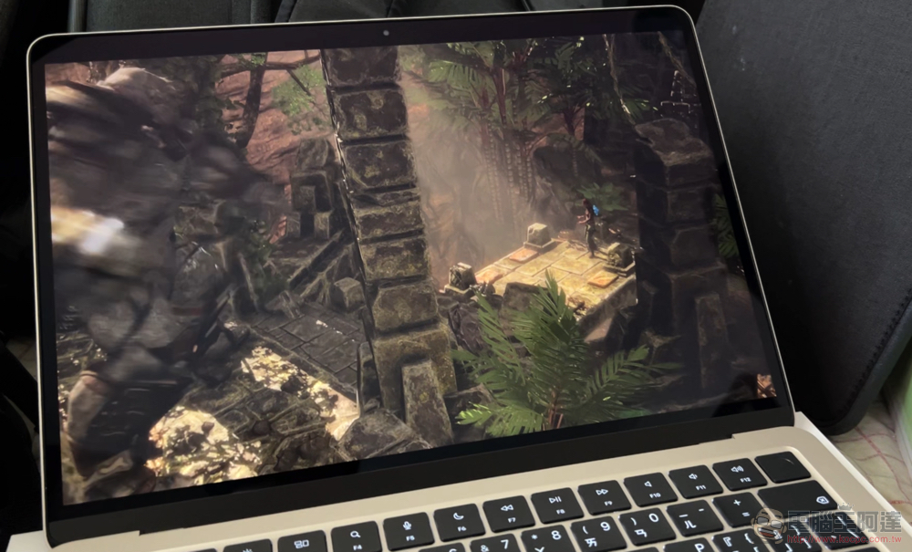 M2 MacBook Air 開箱體驗 :美型新設計與更強 Apple 晶片效能值得 M1 使用者升級嗎? - 電腦王阿達 M2 MacBook Air 開箱體驗 :美型新設計與更強 Apple 晶片效能值得 M1 使用者升級嗎? - 電腦王阿達