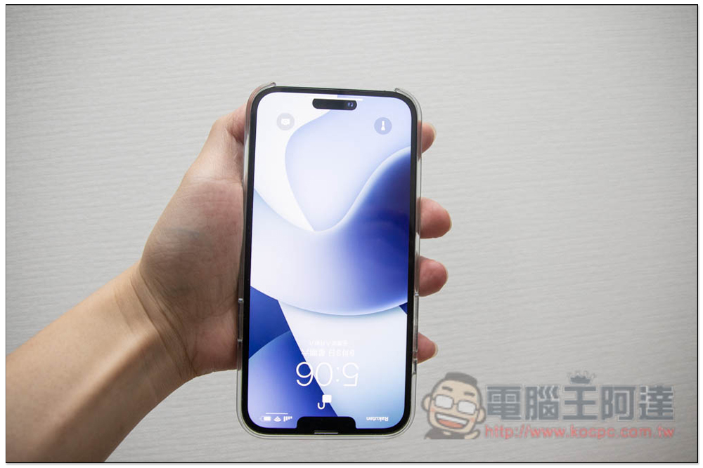 國外網友製作一張桌布,讓你提前感受 iPhone 14 Pro 藥丸造型螢幕的感覺 - 電腦王阿達 國外網友製作一張桌布,讓你提前感受 iPhone 14 Pro 藥丸造型螢幕的感覺 - 電腦王阿達