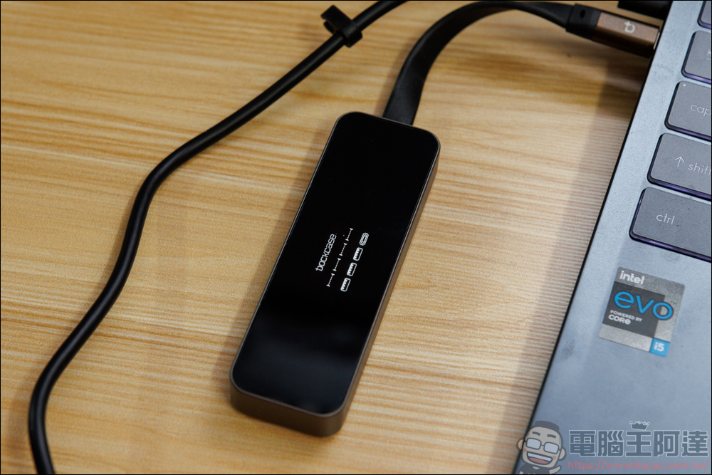外接好物推薦:Dockcase M.2 NVMe SSD 智能硬碟盒 & 4合1 集線器 & 7合1 集線器 & Pasidal USB-C 10G Gen2 Docking Station - 電腦王阿達 外接好物推薦:Dockcase M.2 NVMe SSD 智能硬碟盒 & 4合1 集線器 & 7合1 集線器 & Pasidal USB-C 10G Gen2 Docking Station - 電腦王阿達