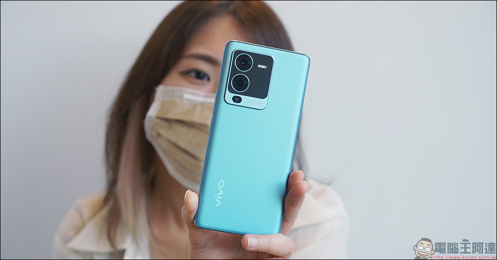vivo V25 Pro 5G、vivo V25 5G 開箱、評測|全方位人像旗艦、設計質感更升級,續航更持久、最高 66W 快充! - 電腦王阿達 vivo V25 Pro 5G、vivo V25 5G 開箱、評測|全方位人像旗艦、設計質感更升級,續航更持久、最高 66W 快充! - 電腦王阿達