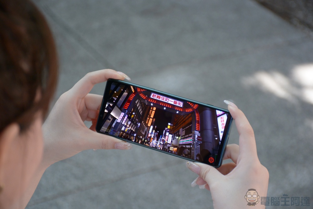 2026 年 YouTube Premium 與 Premium Lite 差異,幫你做出聰明好選擇 - 電腦王阿達 Xperia 5 IV 開箱實拍:為年輕自信的你提供更多創作空間與專業工具 - 電腦王阿達