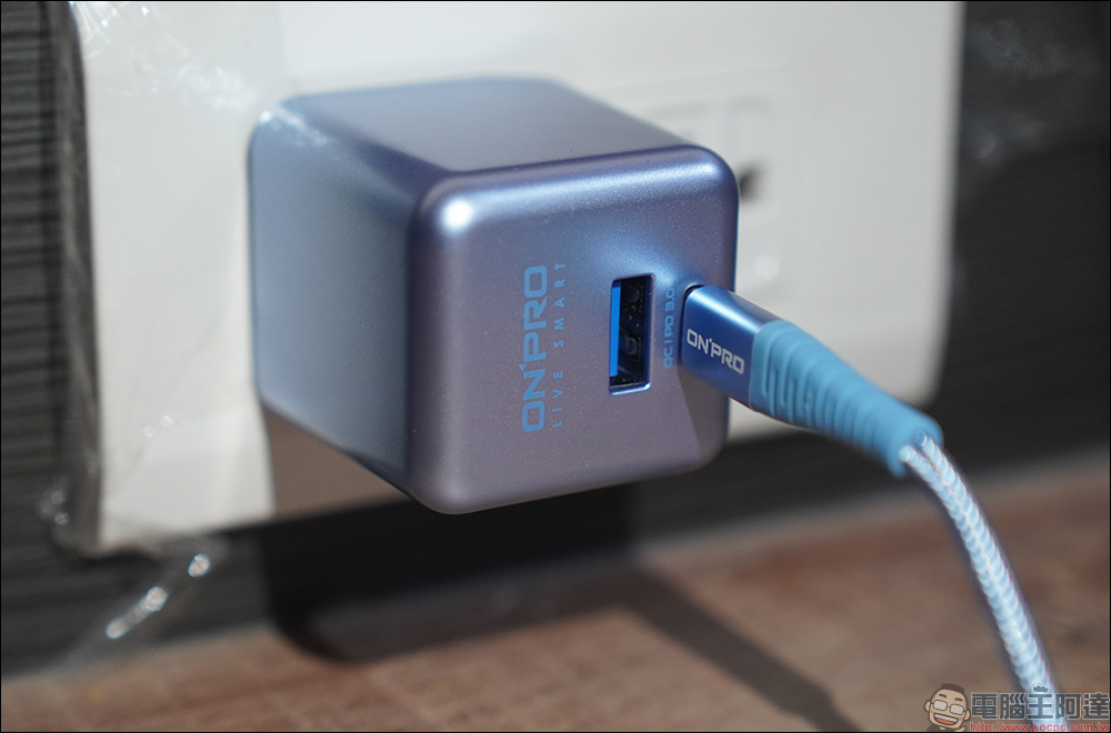 iPhone 14、MacBook Air M2 必備!ONPRO UC-2P01 Max PD48W 氮化鎵充電器、USB-C to Lightning、USB-C to C 快充傳輸線開箱 - 電腦王阿達 iPhone 14、MacBook Air M2 必備!ONPRO UC-2P01 Max PD48W 氮化鎵充電器、USB-C to Lightning、USB-C to C 快充傳輸線開箱 - 電腦王阿達
