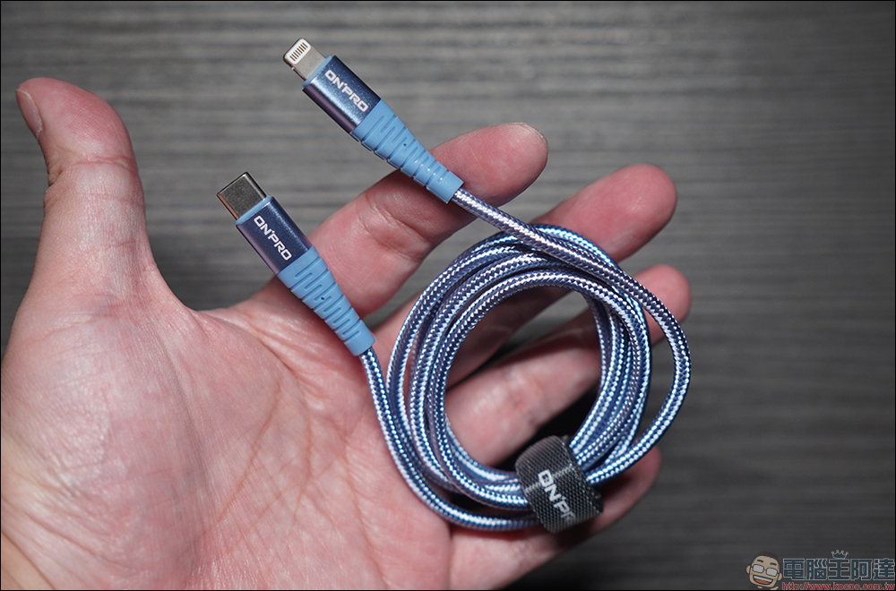 歐盟現在為Apple採用 USB Type-C 設定期限,最晚2024年底需達成 - 電腦王阿達 iPhone 14、MacBook Air M2 必備!ONPRO UC-2P01 Max PD48W 氮化鎵充電器、USB-C to Lightning、USB-C to C 快充傳輸線開箱 - 電腦王阿達