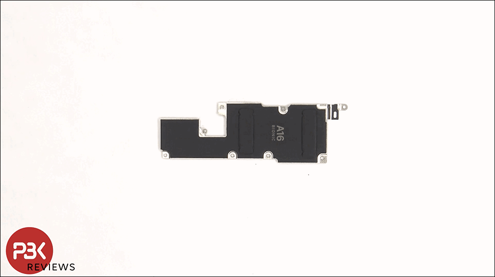 iPhone 14 Pro Max 拆機影片釋出，讓我們首次看到新機的內部元件 - 電腦王阿達