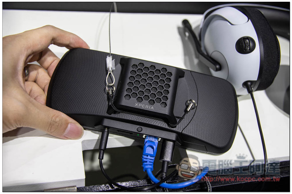 【TGS 2022】專為手遊玩家設計的 Sony Xperia Stream 散熱風扇動眼搶先看 - 電腦王阿達 【TGS 2022】專為手遊玩家設計的 Sony Xperia Stream 散熱風扇動眼搶先看 - 電腦王阿達