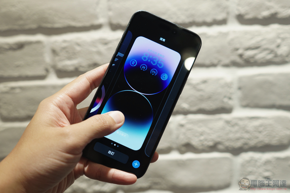 iPhone 14 Pro Max 極速開箱體驗：一起登上動態島，啟動光像引擎！（imos 保護貼也開箱防護起來！） - 電腦王阿達