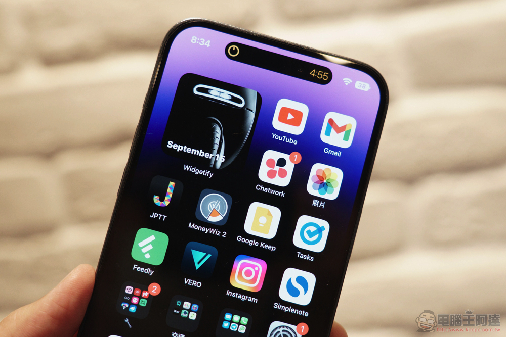 iPhone 14 Pro Max 極速開箱體驗:一起登上動態島,啟動光像引擎!(imos 保護貼也開箱防護起來!) - 電腦王阿達 iPhone 14 Pro Max 極速開箱體驗:一起登上動態島,啟動光像引擎!(imos 保護貼也開箱防護起來!) - 電腦王阿達