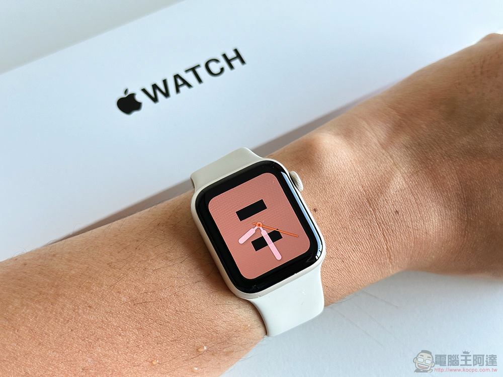 Apple Watch SE 3 將改為塑料錶身 Apple Watch SE 3 將改為塑料錶身