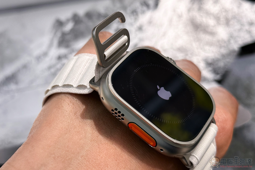 Apple Watch Ultra 開箱體驗:為最強之人而生,細節卻使凡人難擋 - 電腦王阿達 Apple Watch Ultra 開箱體驗:為最強之人而生,細節卻使凡人難擋 - 電腦王阿達