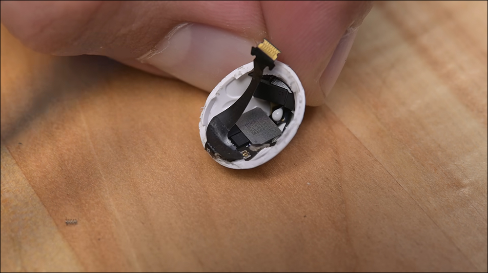 iFixit 拆解 AirPods Pro 2 耳機:幾乎無法修復 - 電腦王阿達 iFixit 拆解 AirPods Pro 2 耳機:幾乎無法修復 - 電腦王阿達