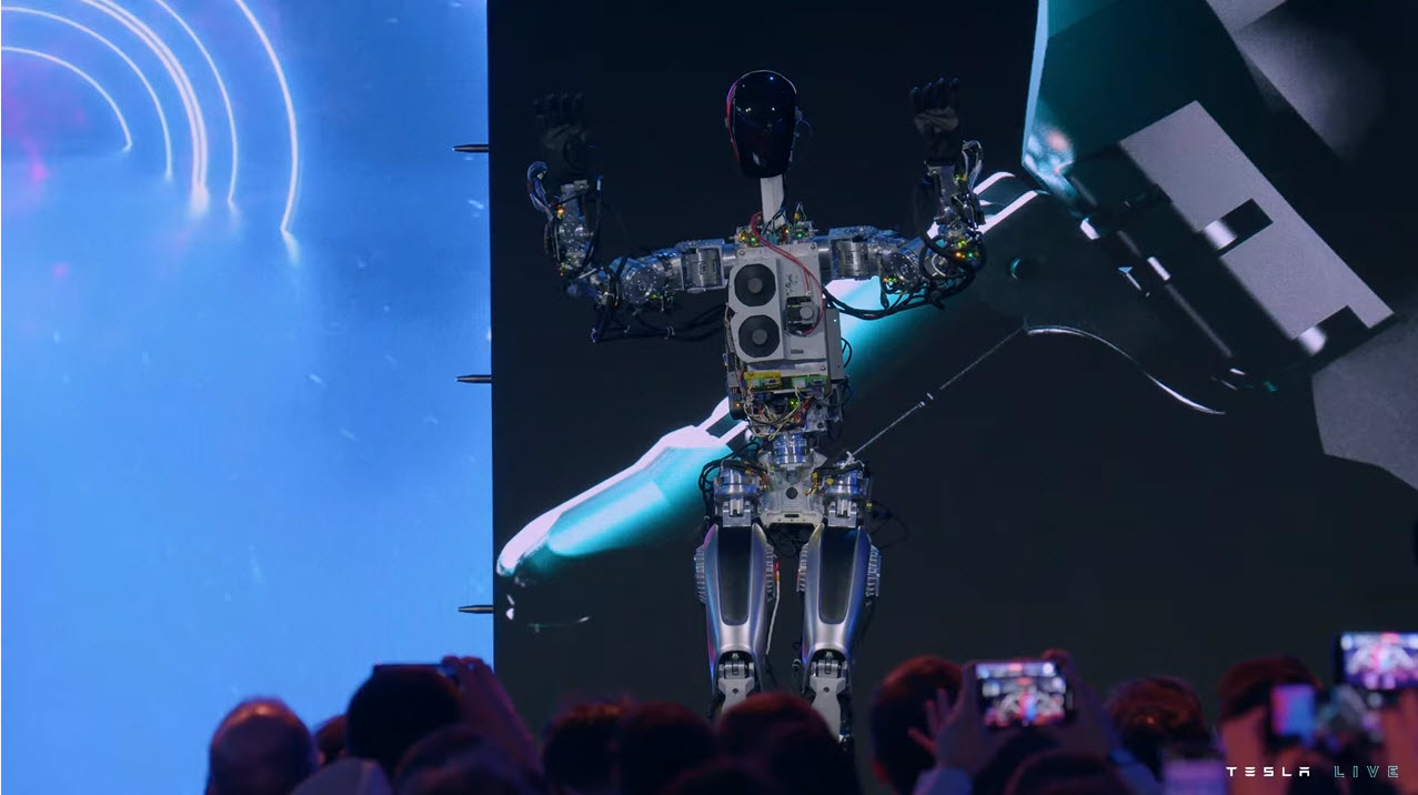 特斯拉人型機器人「Optimus」原型亮相 於人工智慧日實際演示 - 電腦王阿達