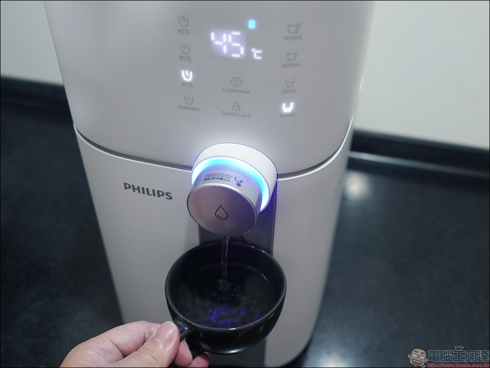 飛利浦 Philips ADD6910 RO純淨智慧飲水機開箱|免安裝、UV 殺菌、3 秒瞬熱,出水直接喝,比煮沸更安心! - 電腦王阿達 飛利浦 Philips ADD6910 RO純淨智慧飲水機開箱|免安裝、UV 殺菌、3 秒瞬熱,出水直接喝,比煮沸更安心! - 電腦王阿達