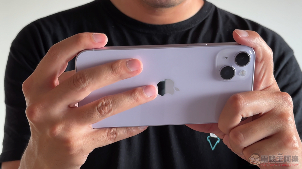 iPhone 15 與 iPhone 15 Plus 可能延後上市,原因與相機模組大升級有關? - 電腦王阿達 iPhone 15 與 iPhone 15 Plus 可能延後上市,原因與相機模組大升級有關? - 電腦王阿達