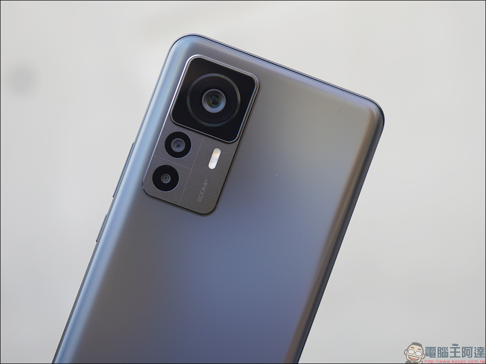 小米 Xiaomi 12T Pro 的 2 億像素多好拍?ProCut 智慧構圖功能等實拍重點速測 - 電腦王阿達 小米 Xiaomi 12T Pro 的 2 億像素多好拍?ProCut 智慧構圖功能等實拍重點速測 - 電腦王阿達