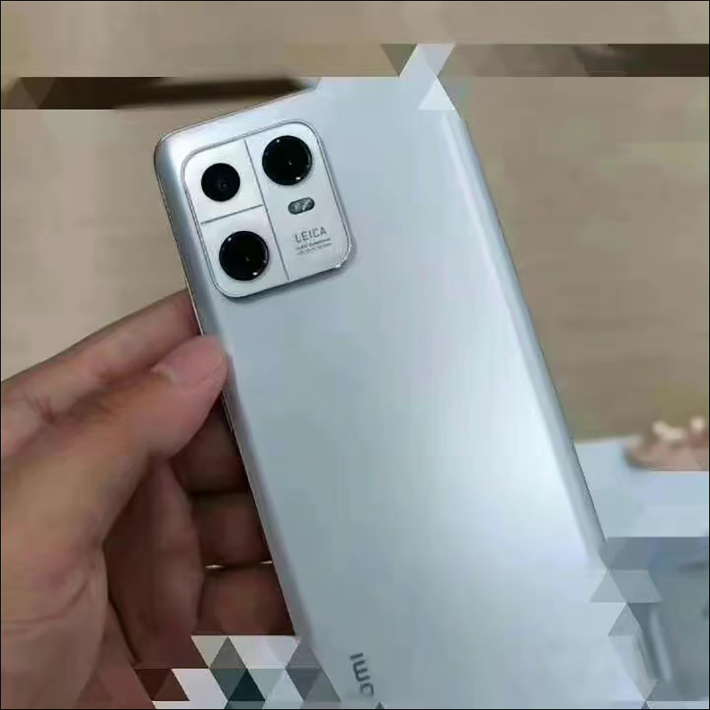 疑似小米 13 Pro 實機外觀曝光,傳聞將升級 1 吋 IMX989 感光元件 - 電腦王阿達 疑似小米 13 Pro 實機外觀曝光,傳聞將升級 1 吋 IMX989 感光元件 - 電腦王阿達