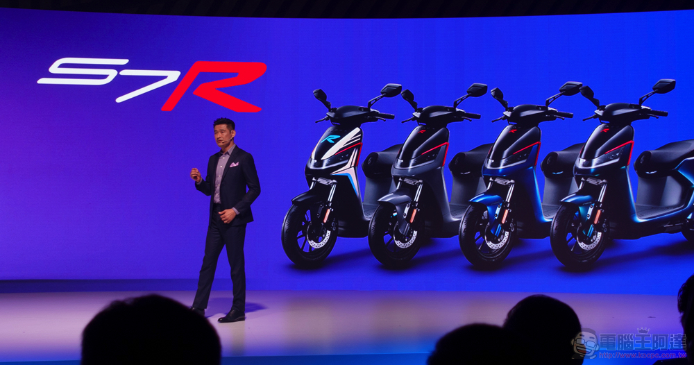 光陽新世代 Ionex 電動機車全面襲來:S7R 直破 8.3kW、雙電版 i-One Fly 還有真 · 專業的「Pro」系列 - 電腦王阿達 光陽新世代 Ionex 電動機車全面襲來:S7R 直破 8.3kW、雙電版 i-One Fly 還有真 · 專業的「Pro」系列 - 電腦王阿達