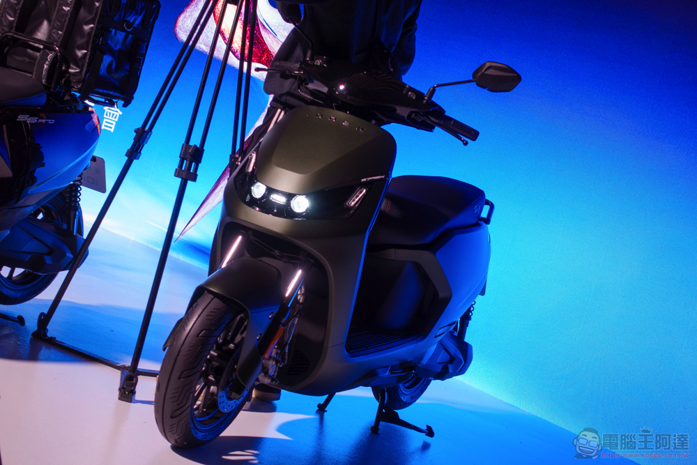 光陽新世代 Ionex 電動機車全面襲來:S7R 直破 8.3kW、雙電版 i-One Fly 還有真 · 專業的「Pro」系列 - 電腦王阿達 光陽新世代 Ionex 電動機車全面襲來:S7R 直破 8.3kW、雙電版 i-One Fly 還有真 · 專業的「Pro」系列 - 電腦王阿達