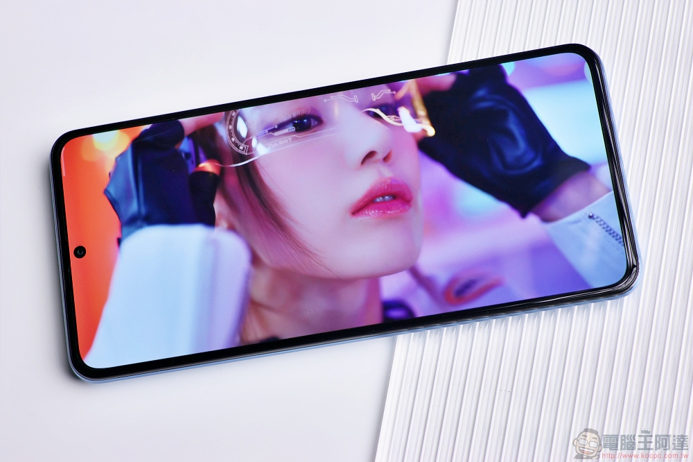 立下 2 億畫素的里程碑!新超值 S8+ Gen1 旗艦 Xiaomi 12T Pro 實測 - 電腦王阿達 立下 2 億畫素的里程碑!新超值 S8+ Gen1 旗艦 Xiaomi 12T Pro 實測 - 電腦王阿達