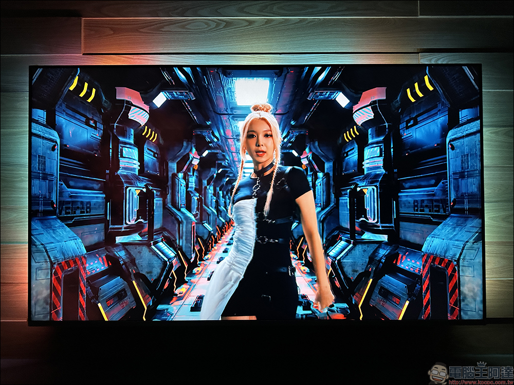 飛利浦 Philips 4K 智慧顯示器開箱|4K 絕佳畫質、內建 Android TV 11 系統 ,搭配 Ambilight 帶來無可比擬的沉浸體驗 - 電腦王阿達 飛利浦 Philips 4K 智慧顯示器開箱|4K 絕佳畫質、內建 Android TV 11 系統 ,搭配 Ambilight 帶來無可比擬的沉浸體驗 - 電腦王阿達