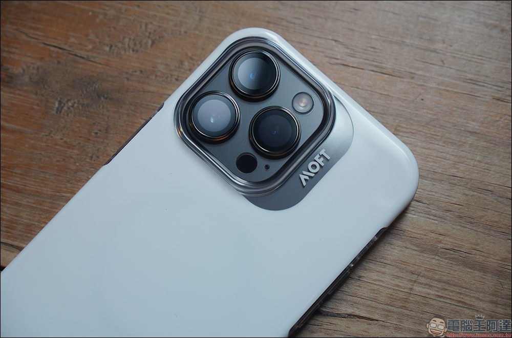iPhone 14 系列必備全方位 MagSafe 應用! MOFT 雙倍磁力保護殼、磁吸嗶卡支架、磁吸式手機支架開箱體驗 - 電腦王阿達 iPhone 14 系列必備全方位 MagSafe 應用! MOFT 雙倍磁力保護殼、磁吸嗶卡支架、磁吸式手機支架開箱體驗 - 電腦王阿達