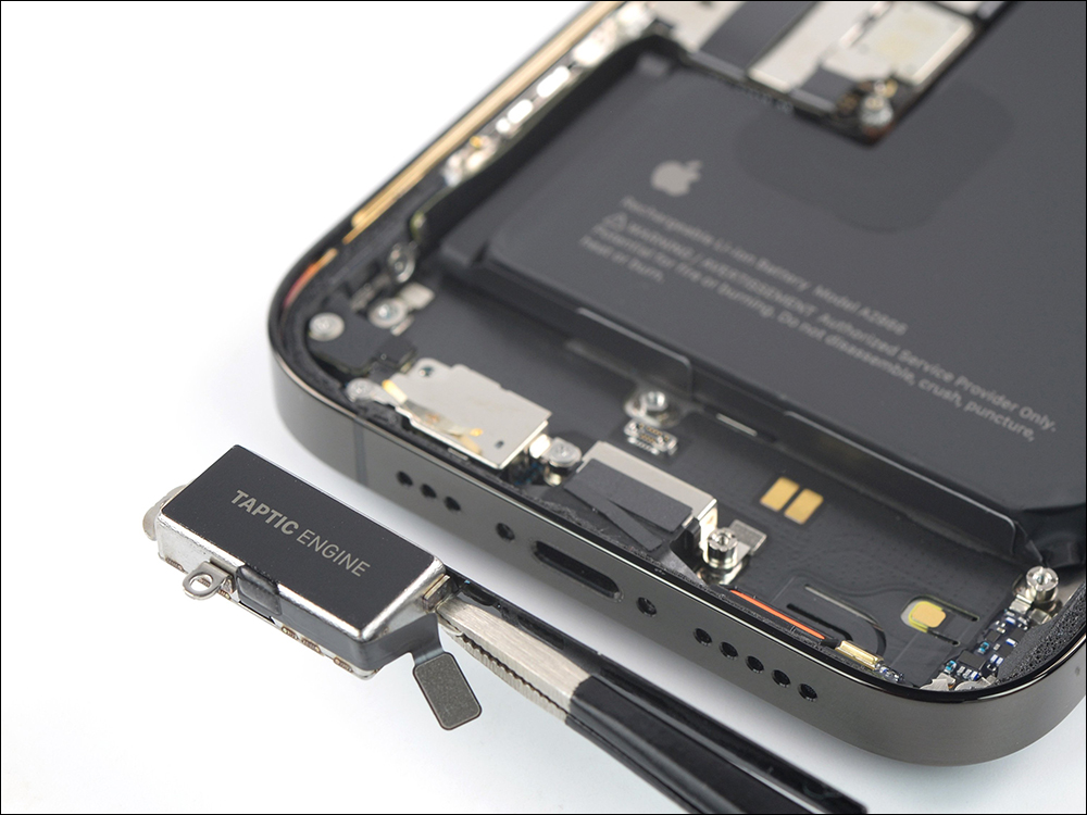 iPhone 15 系列傳聞將搭載更多 Taptic Engine ,以支援固態按鍵的音量鍵與電源鍵 - 電腦王阿達 iPhone 15 系列傳聞將搭載更多 Taptic Engine ,以支援固態按鍵的音量鍵與電源鍵 - 電腦王阿達